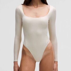 NWT Lululemon Wundermost Ultra-Soft Nulu Square-Neck Long-Sleeve Bodysuit Shine
